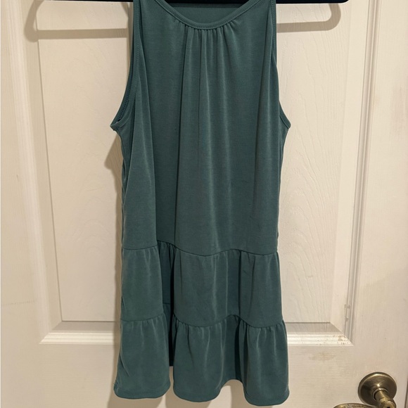 Women’s Sage Sleeveless Baby Doll Top, Small, Green Envelope, Women’s Clothes - Picture 3 of 8